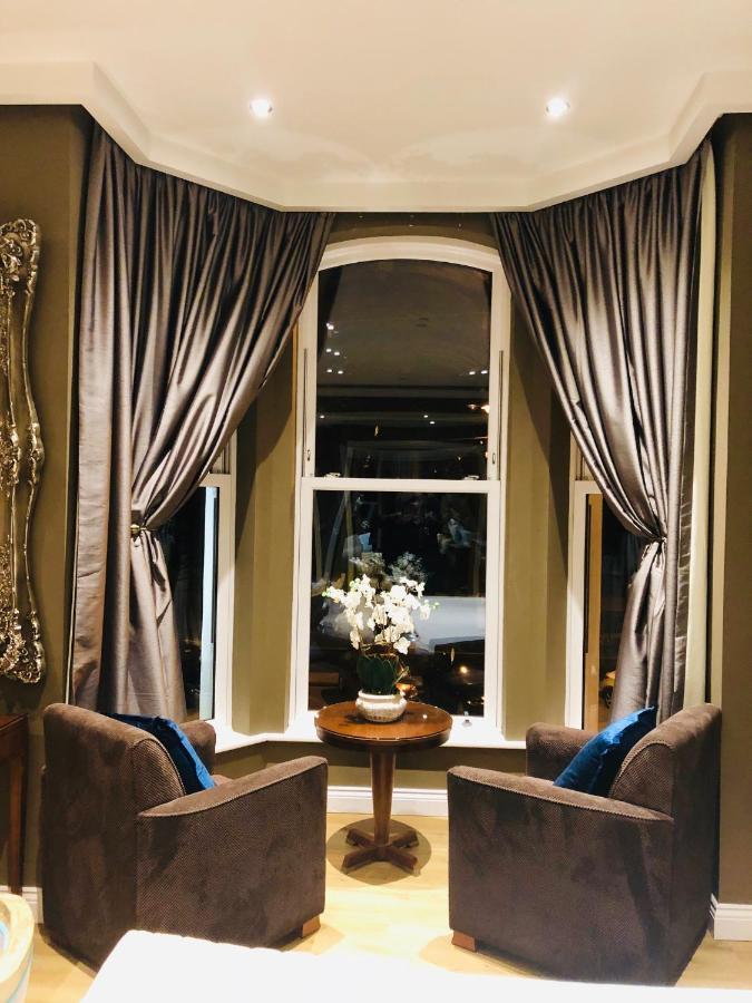 Halvard Hotel دوغلاس المظهر الخارجي الصورة